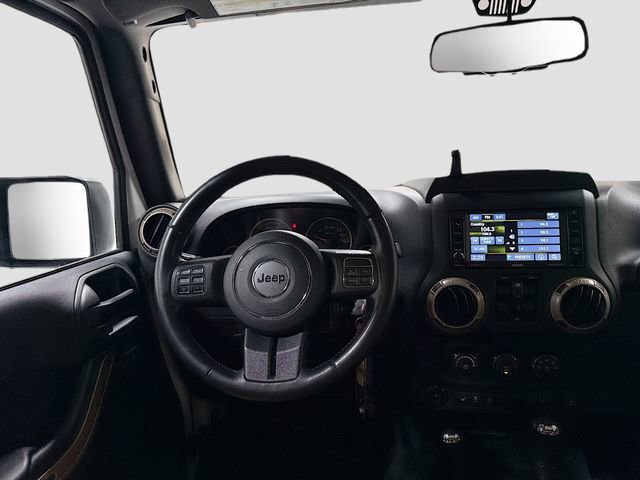 Used 2017 Jeep Wrangler Unlimited Sahara image 22