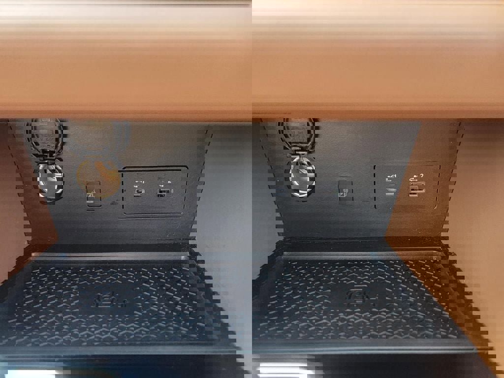 Used 2024 Nissan Pathfinder Platinum AWD/4WD image 26