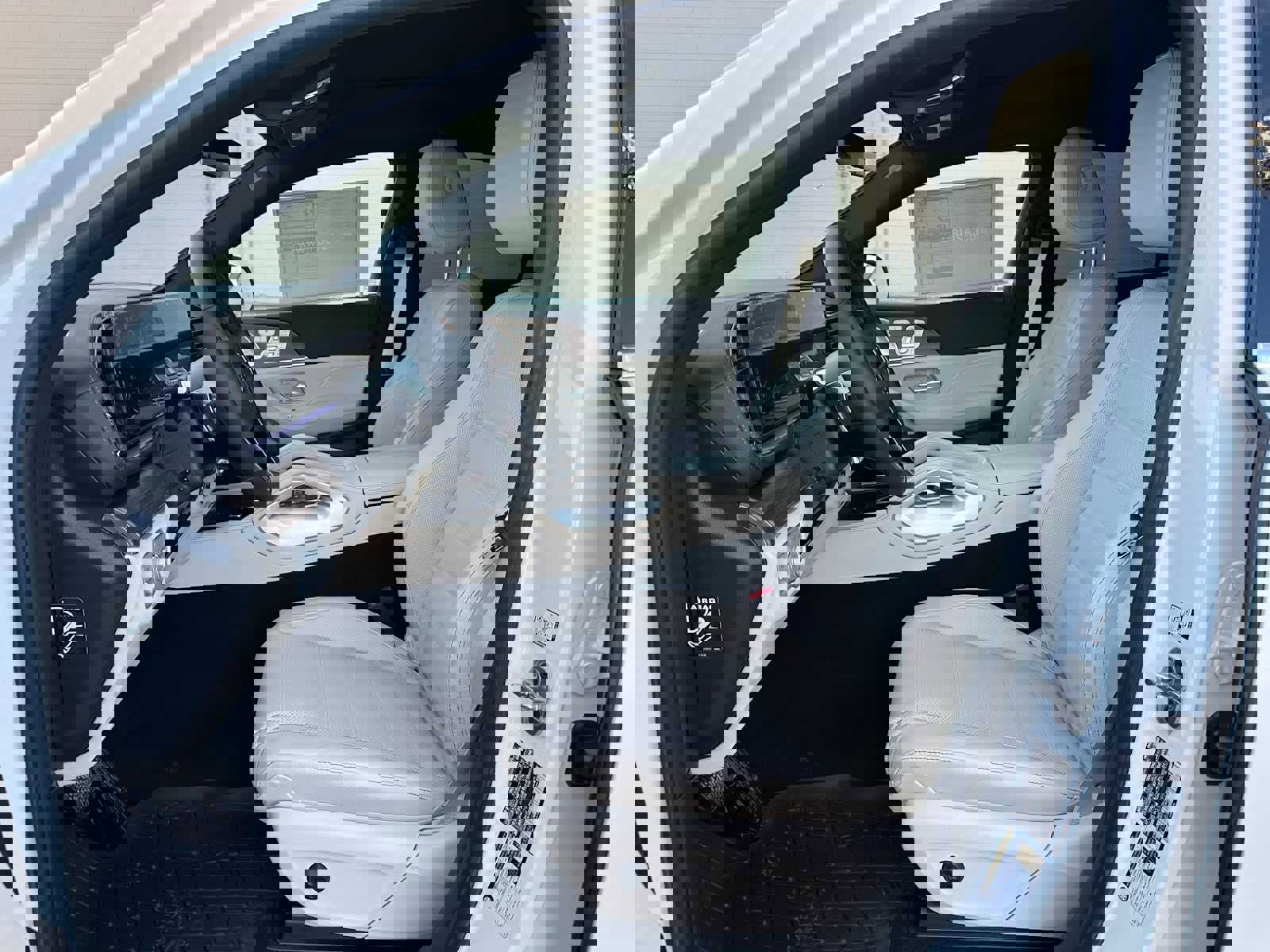 Used 2025 Mercedes-Benz GLE 450 4MATIC Coupe image 21