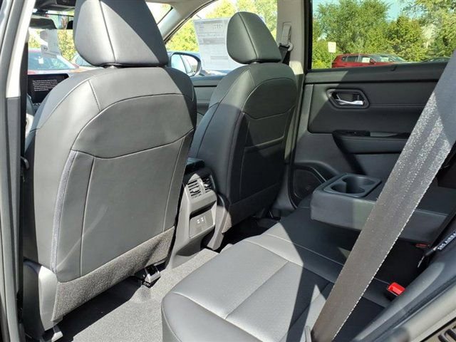 New 2026 Nissan Rogue SV w/ SV Premium Package image 27