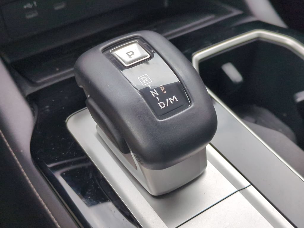 Used 2025 Mitsubishi Outlander SE AWD/4WD image 20