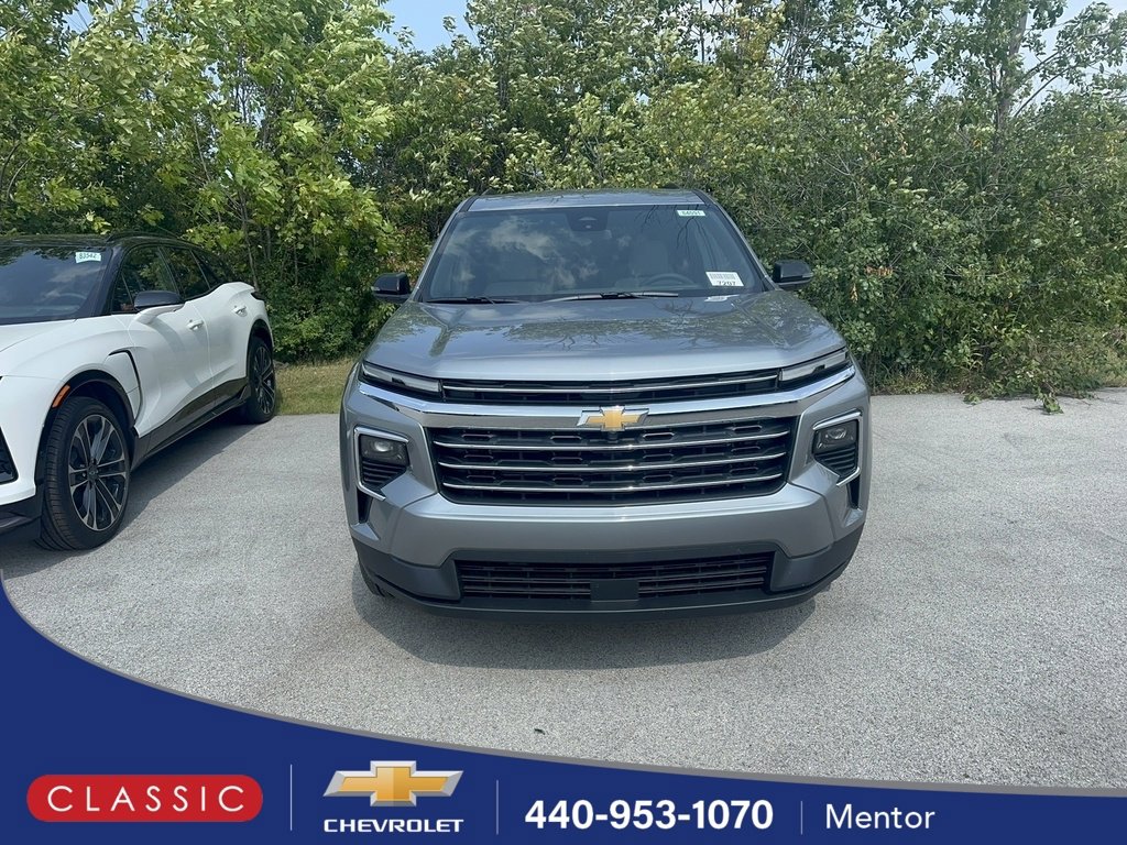 New 2026 Chevrolet Traverse LT image 1