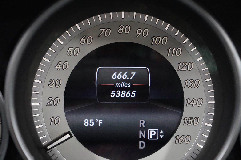 Used 2014 Mercedes-Benz E 350 Sedan w/ Premium 1 Package image 18