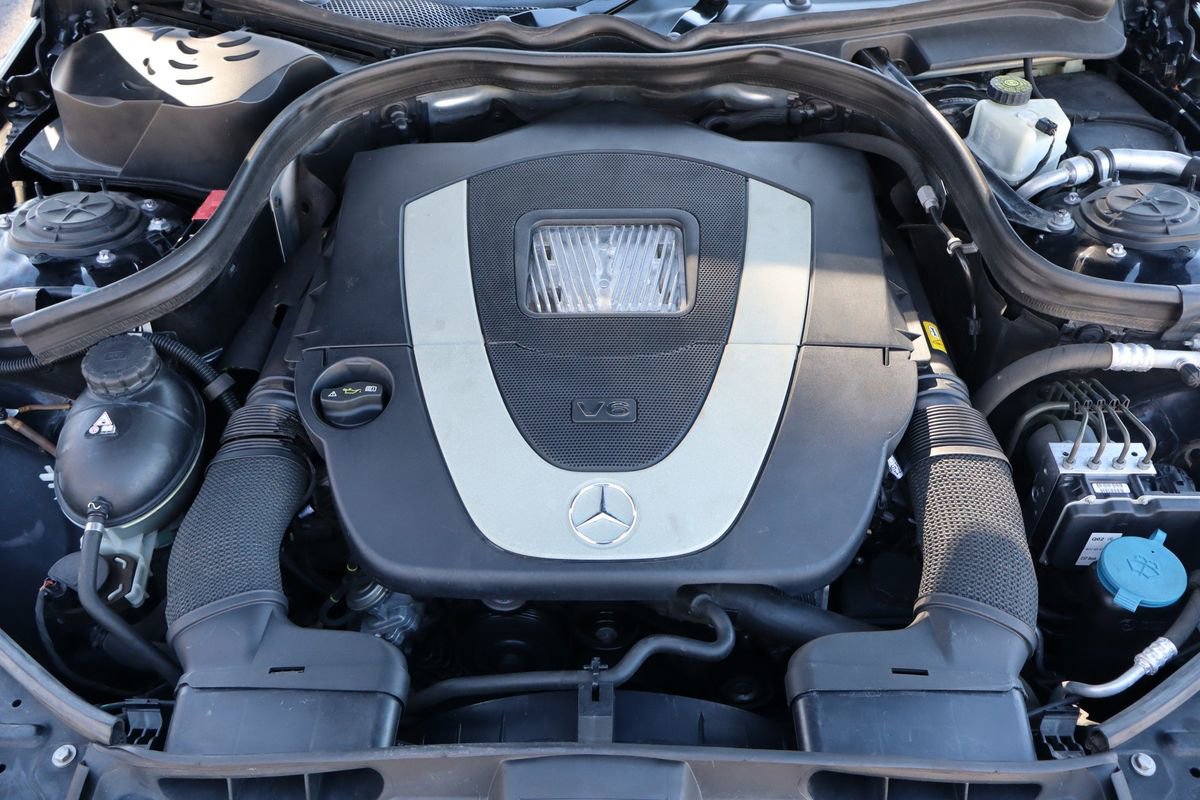 Used 2011 Mercedes-Benz E 350 4MATIC image 39