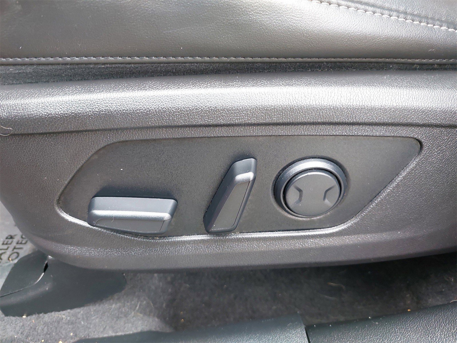 Certified 2021 Kia Sorento SX image 35