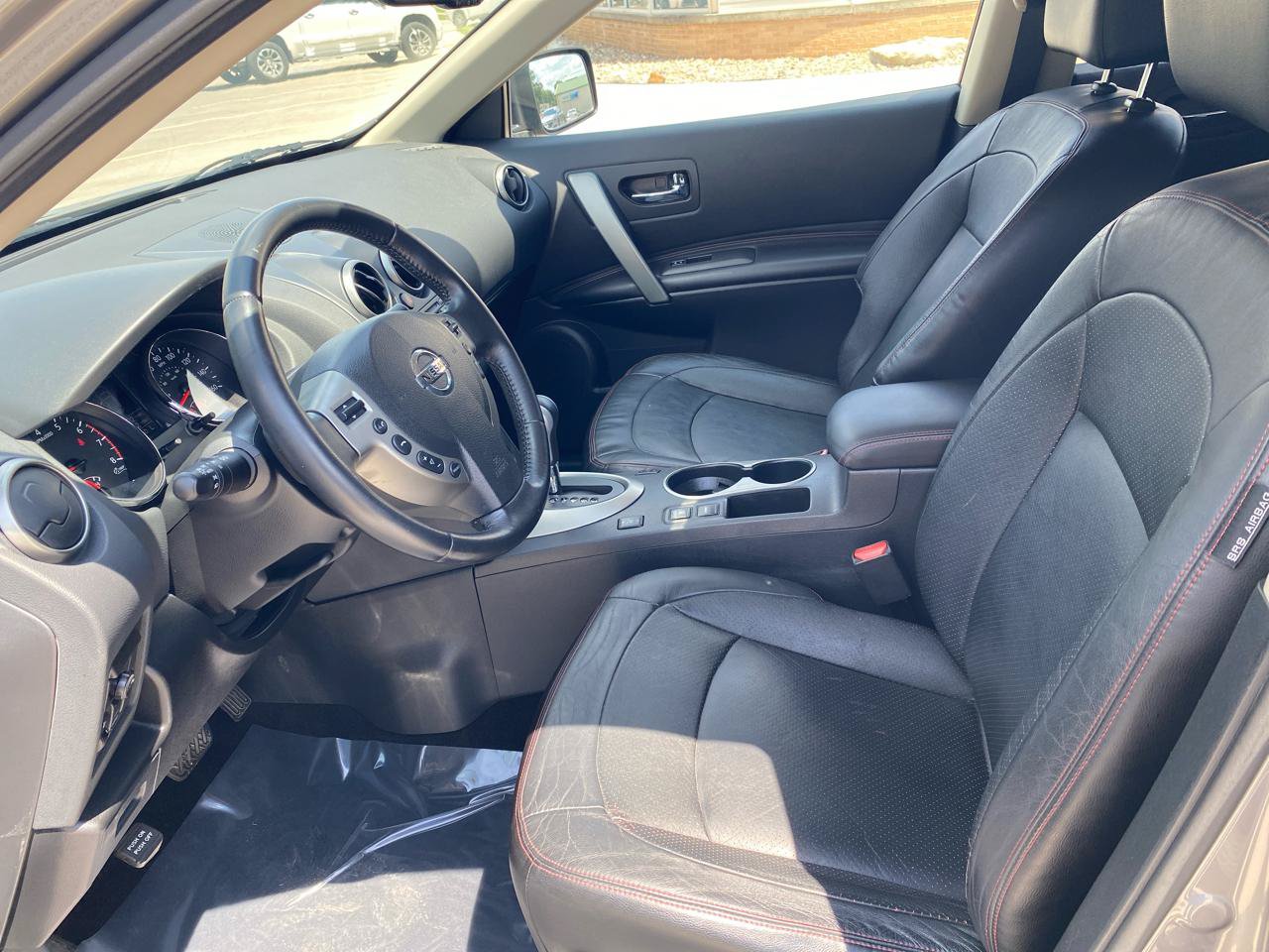 Used 2012 Nissan Rogue SL AWD/4WD image 14
