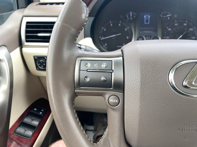 Used 2013 Lexus GX 460 w/ Comfort Plus Pkg image 30