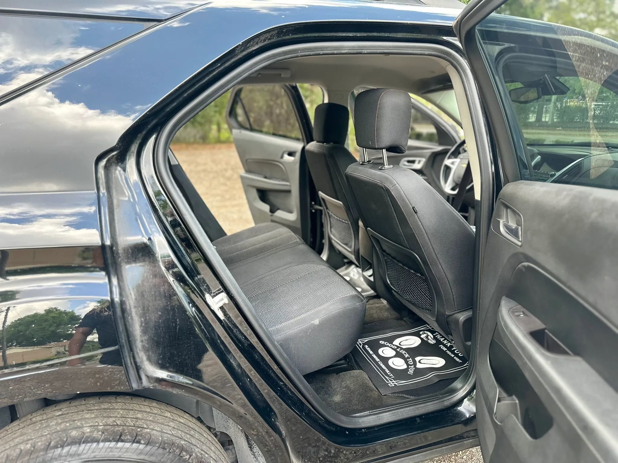 Used 2017 Chevrolet Equinox LT w/ Convenience Package FWD image 5