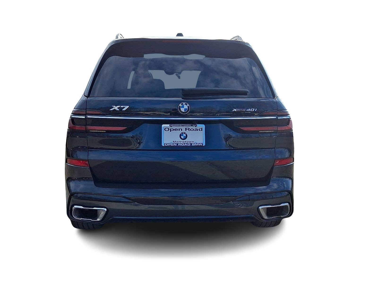 Used 2024 BMW X7 xDrive40i w/ M Sport Package image 5