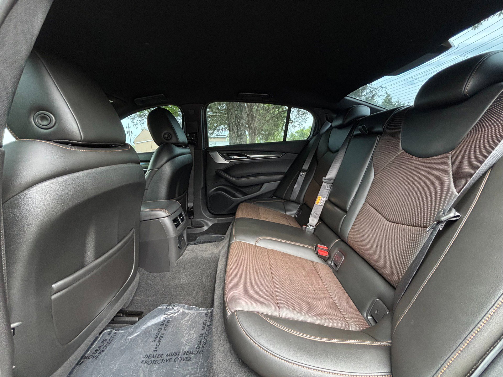 Used 2023 Cadillac CT5 V w/ Premium Package RWD image 16