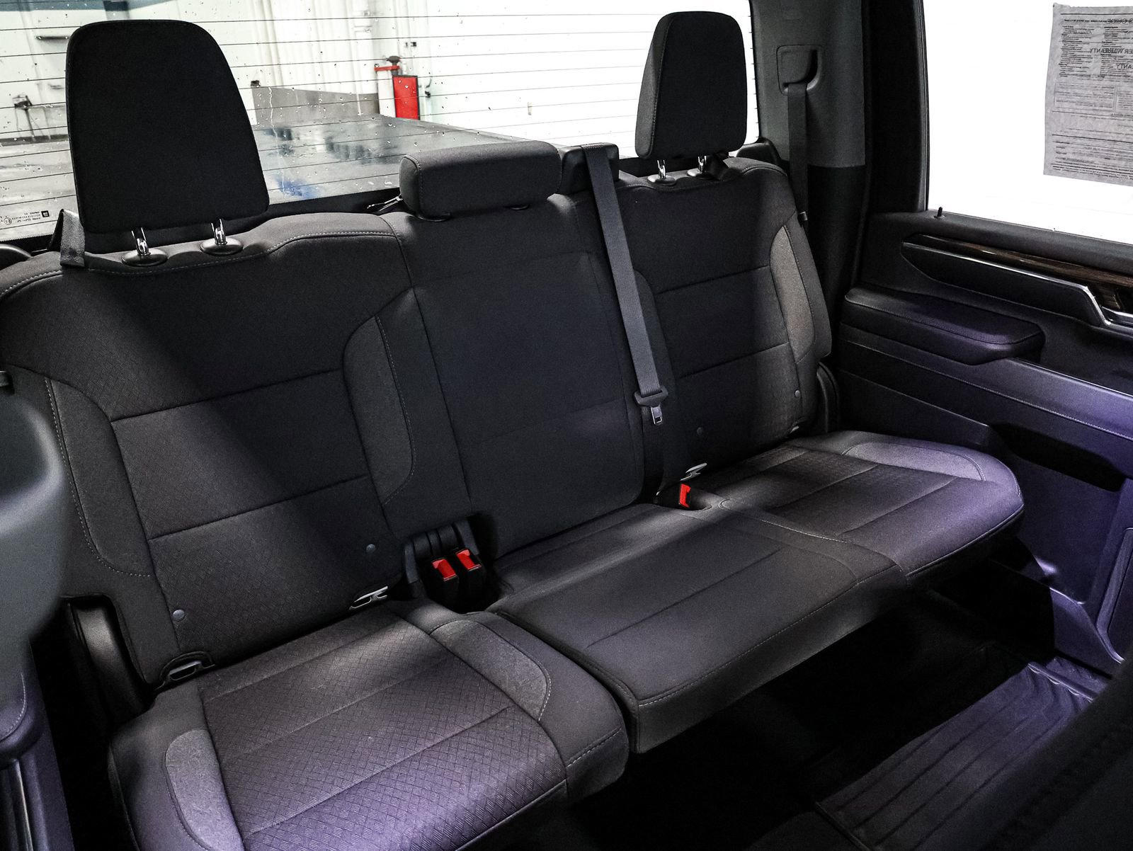 Used 2024 Chevrolet Silverado 3500 LT w/ Convenience Package image 25