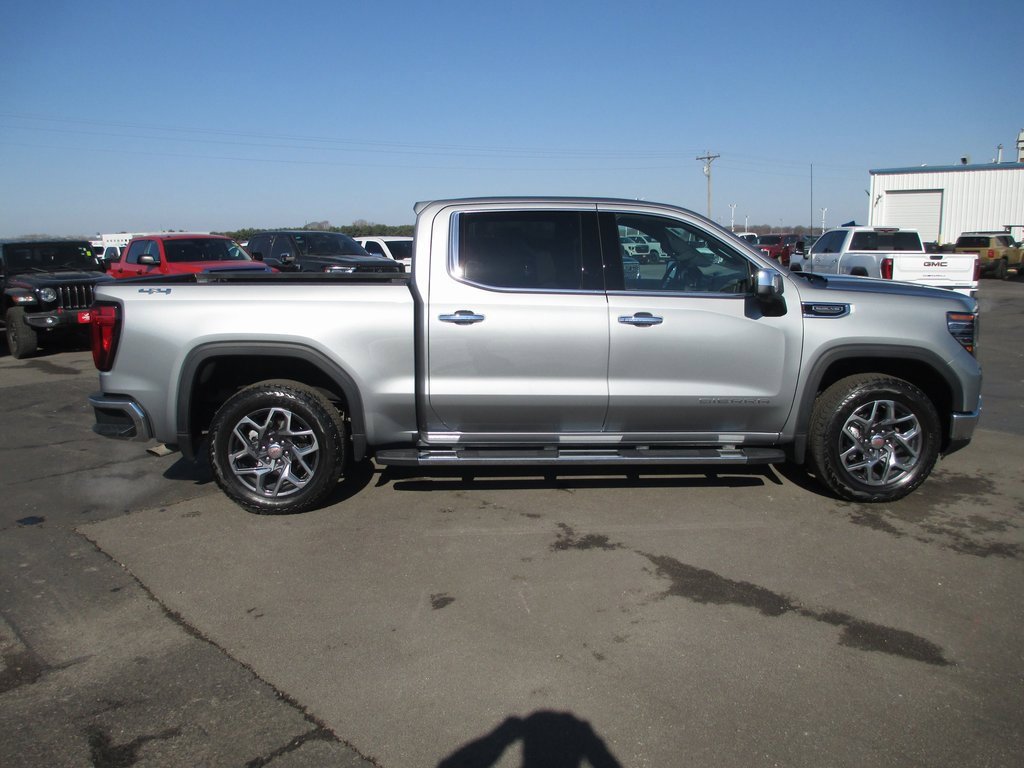Used 2025 GMC Sierra 1500 SLT w/ SLT Premium Plus Package image 4