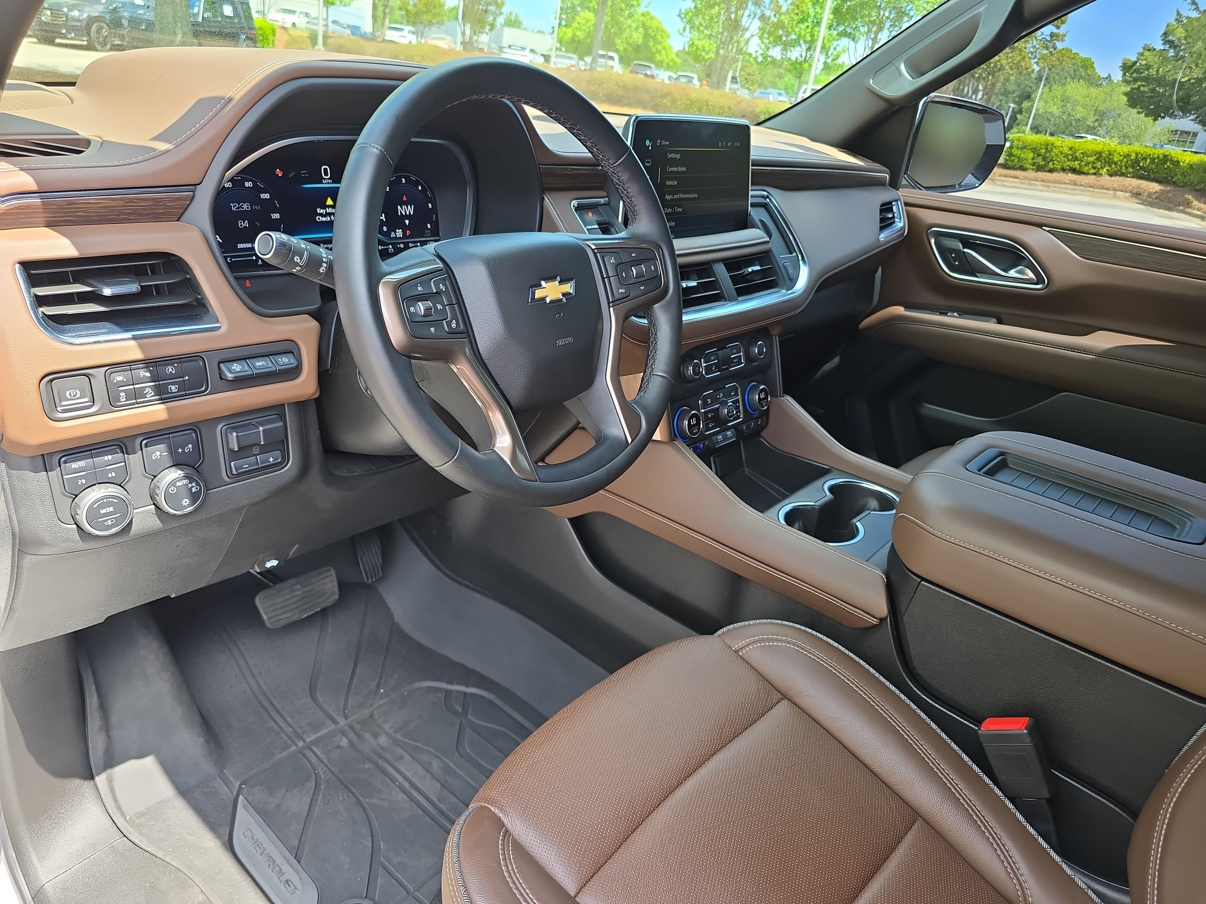 Used 2023 Chevrolet Tahoe High Country image 17