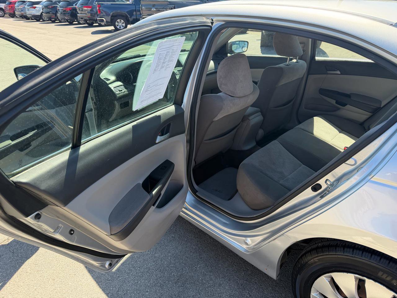 Used 2010 Honda Accord LX image 11