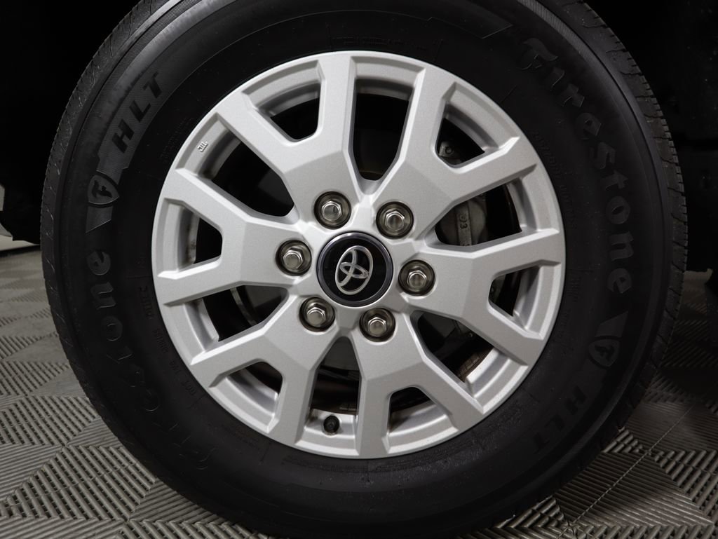 Used 2024 Toyota Tacoma SR5 image 32