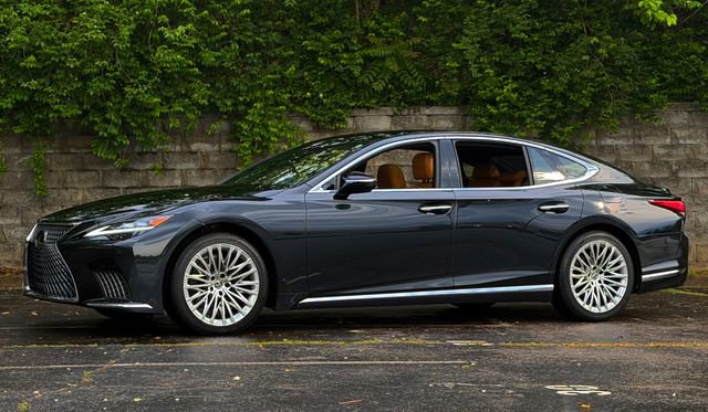 Certified 2024 Lexus LS 500 AWD image 11