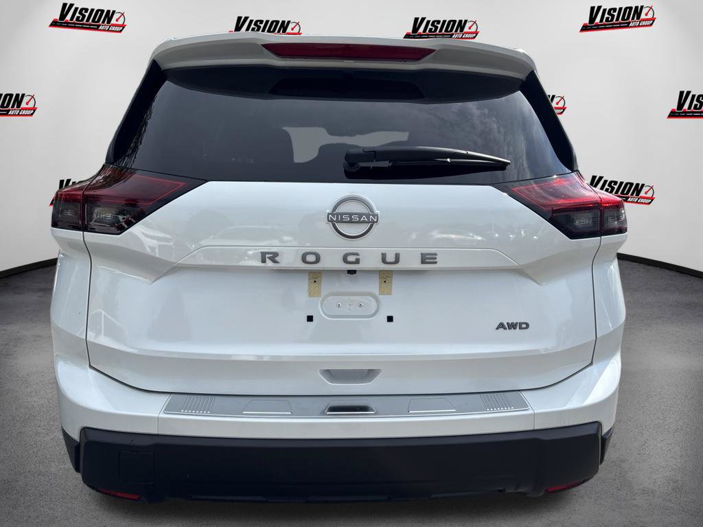 Certified 2026 Nissan Rogue SV w/ Cold Weather Package AWD/4WD image 6