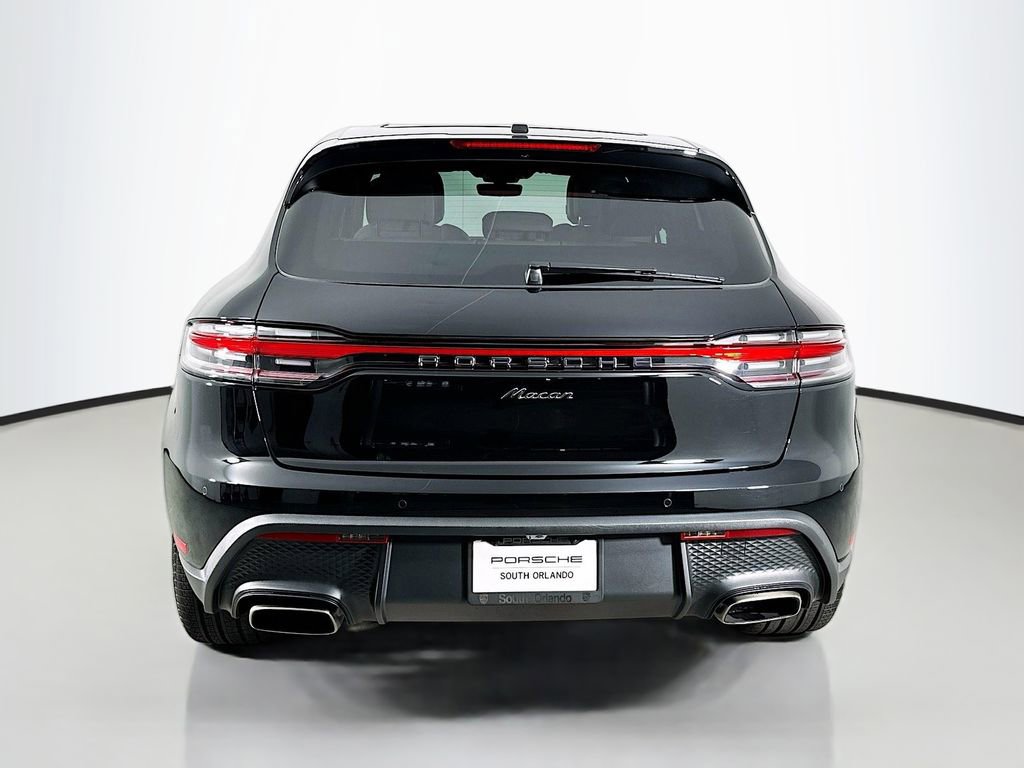 Certified 2026 Porsche Macan image 10