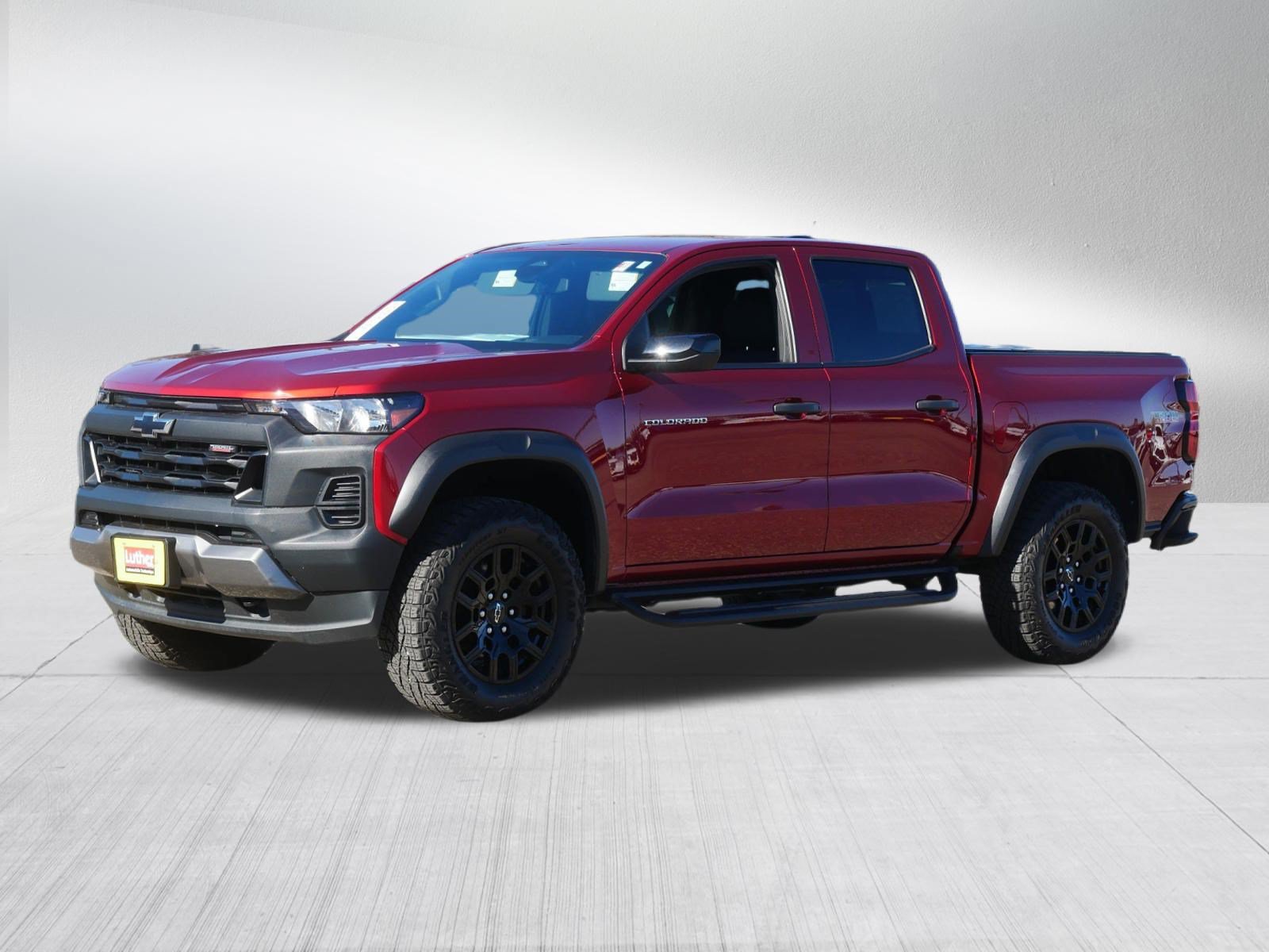 Used 2024 Chevrolet Colorado Trail Boss w/ Advanced Trailering Package AWD/4WD image 3
