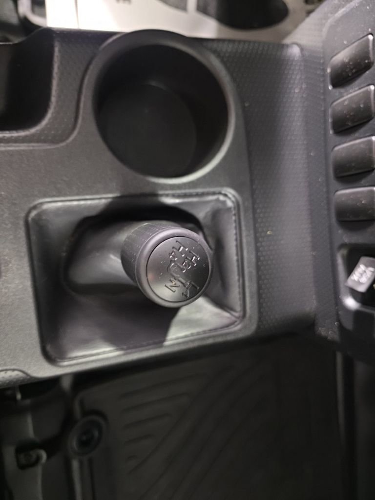 Used 2014 Toyota FJ Cruiser 4WD w/ Convenience Package image 24