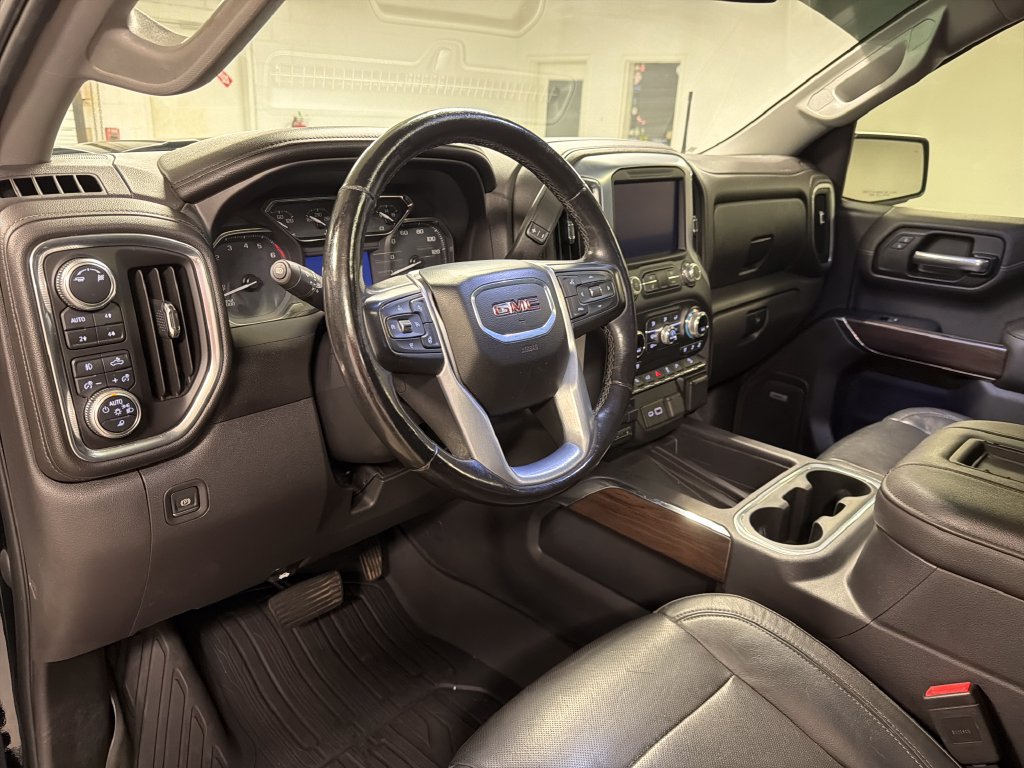 Used 2019 GMC Sierra 1500 SLT w/ SLT Premium Plus Package AWD/4WD image 26