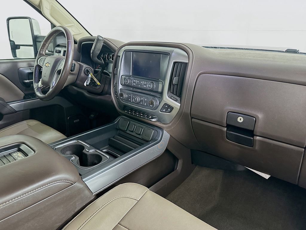 Used 2018 Chevrolet Silverado 3500 LTZ w/ Duramax Plus Package image 35