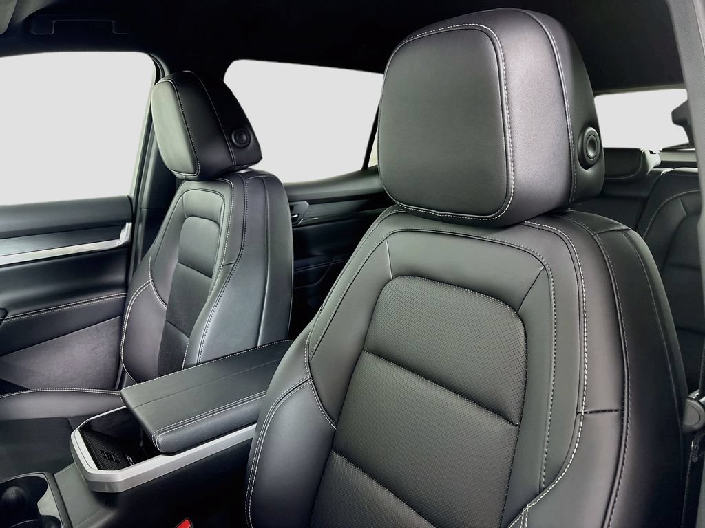 New 2026 GMC Terrain Elevation w/ Elevation Premium Package AWD/4WD image 20