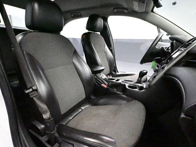 Used 2016 Chevrolet Malibu LT w/ Power Convenience Package FWD image 43