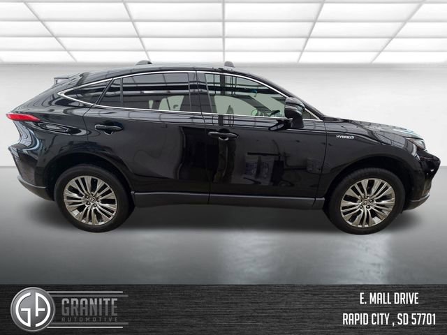 Used 2021 Toyota Venza XLE w/ Softex Package image 6