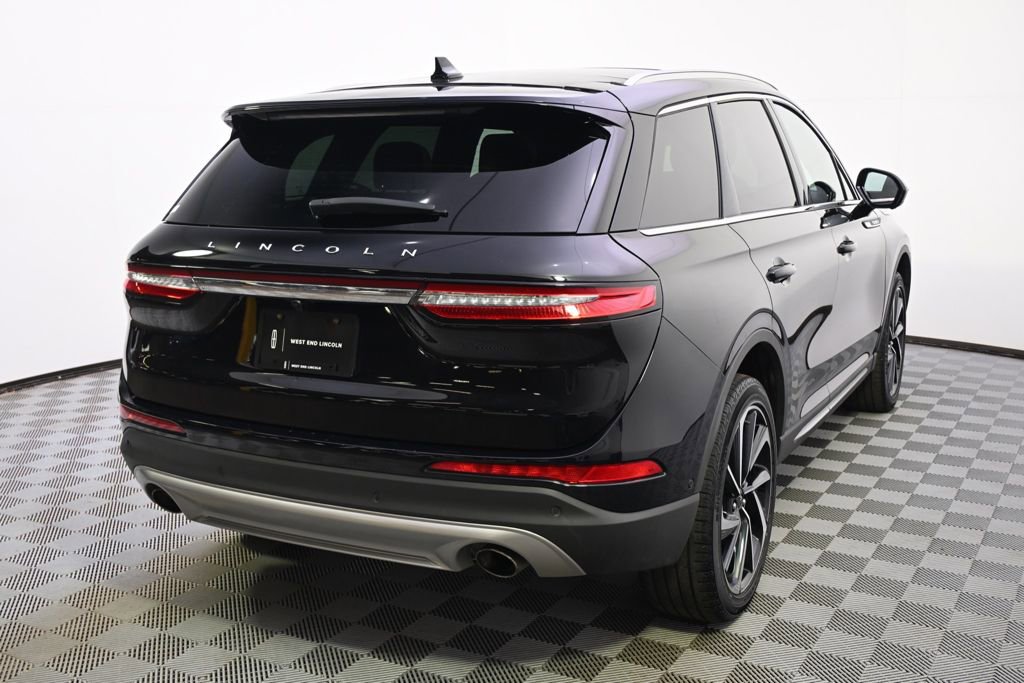 Used 2023 Lincoln Corsair Reserve w/ Equipment Group 202A AWD/4WD image 6
