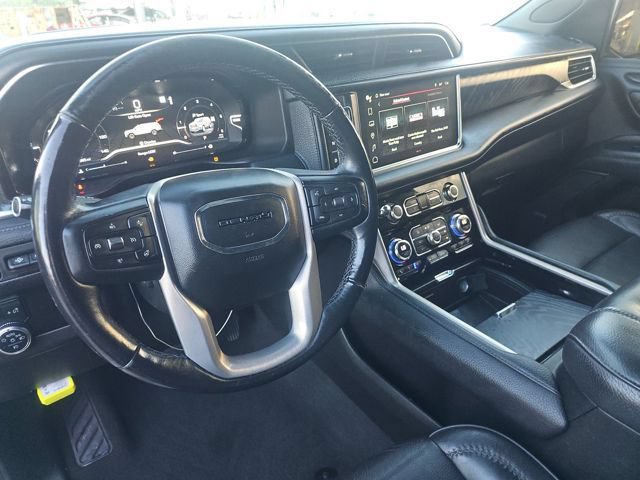Used 2022 GMC Yukon Denali AWD/4WD image 8