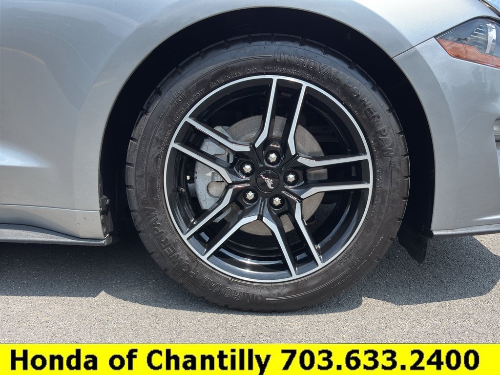 Used 2022 Ford Mustang Premium RWD image 31