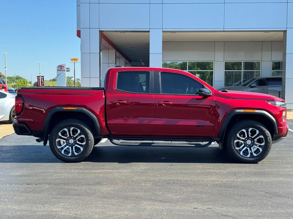 Used 2024 GMC Canyon AT4 w/ AT4 Premium Package AWD/4WD image 2