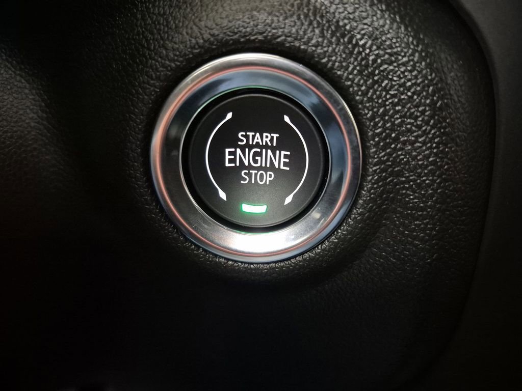 New 2026 GMC Sierra 1500 Pro w/ Graphite Edition image 17