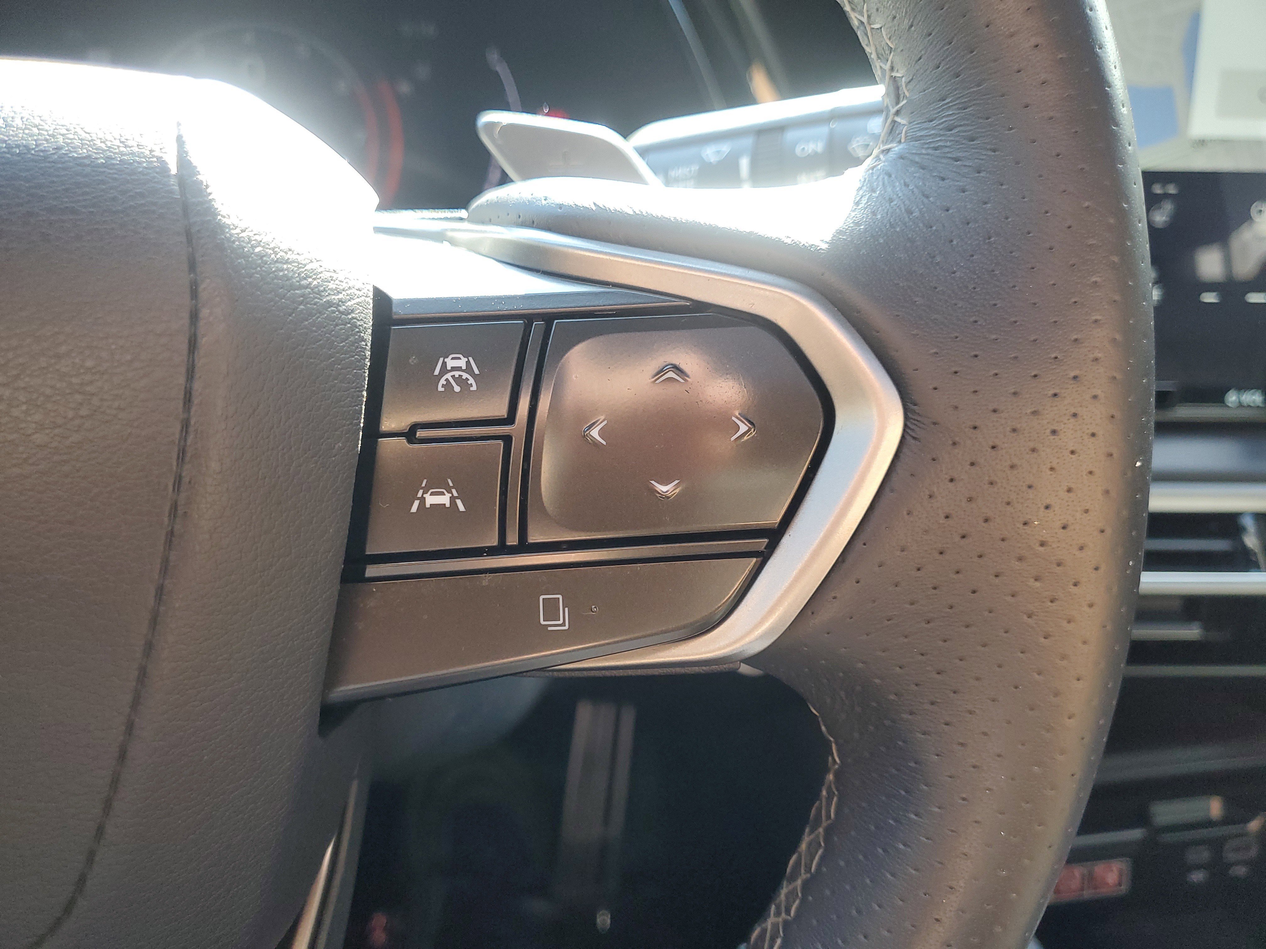 Used 2024 Lexus RX 350 F Sport w/ Convenience Package image 28