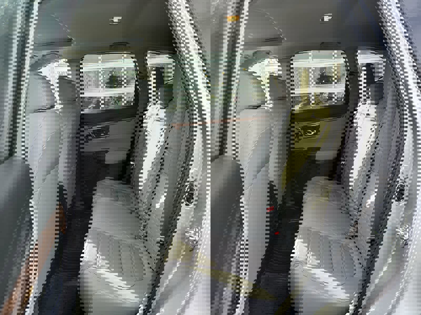 Used 2021 Honda CR-V EX-L image 6