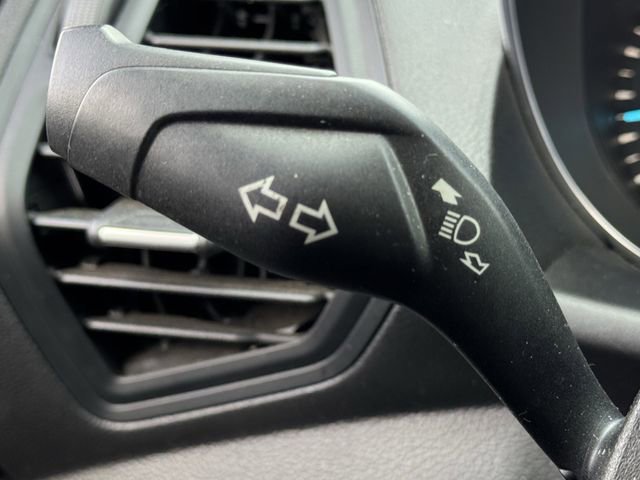 Used 2019 Ford Escape S image 21