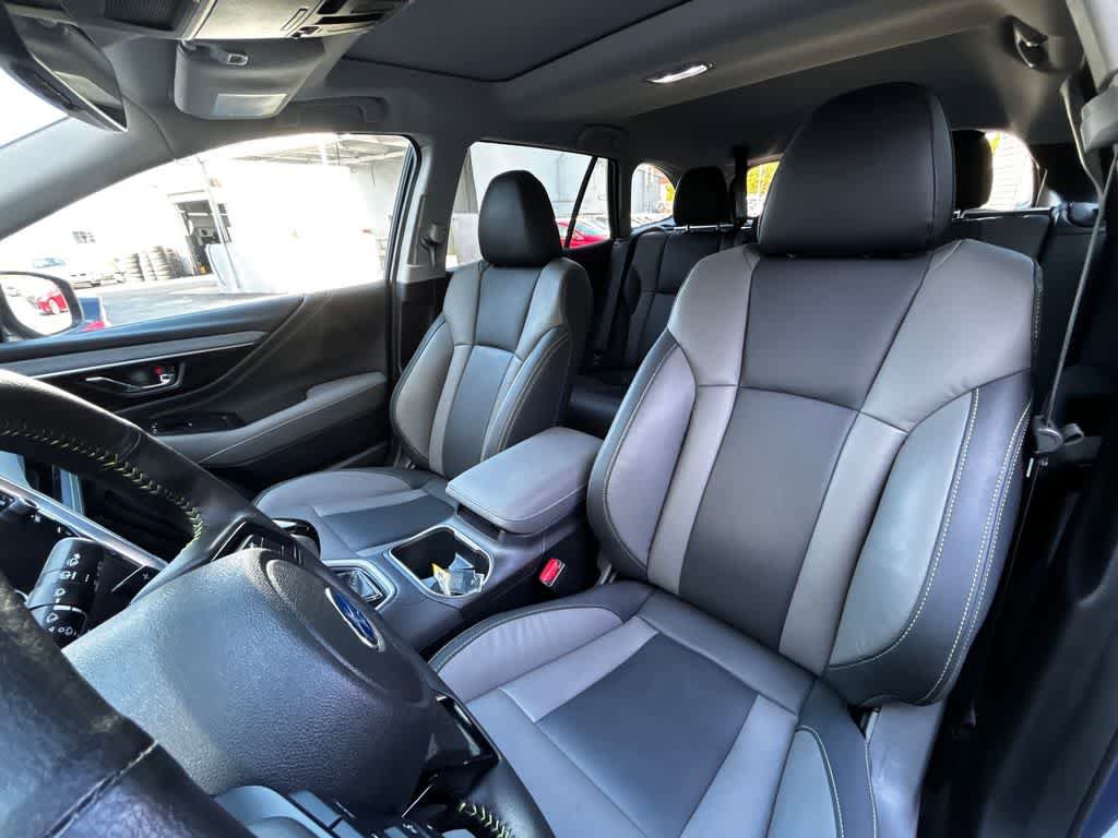 Certified 2025 Subaru Outback Onyx Edition AWD/4WD image 12