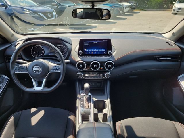 Certified 2025 Nissan Sentra SR FWD image 14
