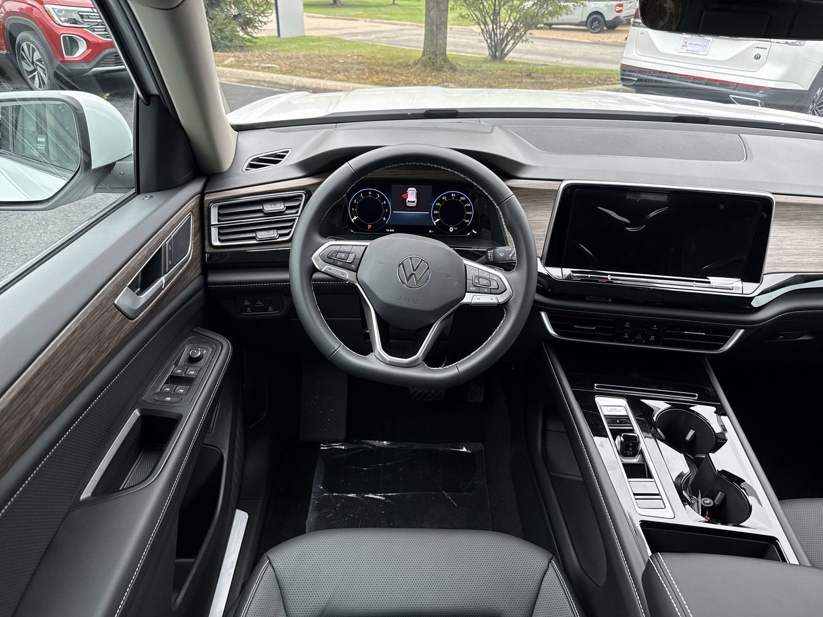 New 2026 Volkswagen Atlas SEL image 15