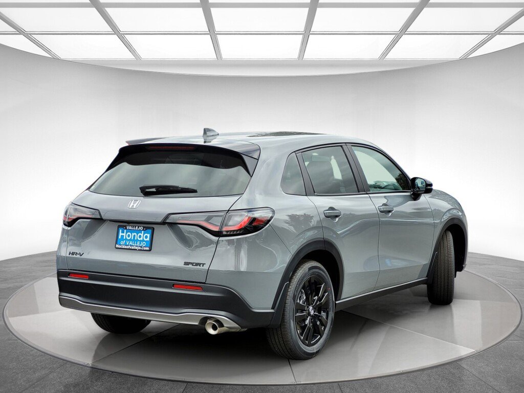 New 2026 Honda HR-V Sport image 5