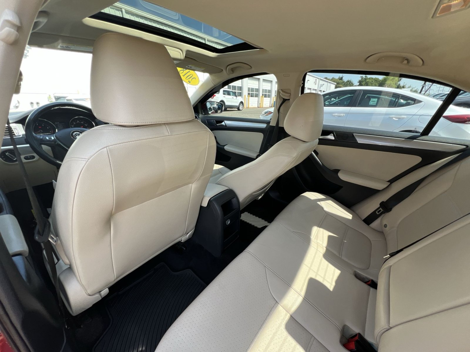 Used 2018 Volkswagen Jetta SE FWD image 27