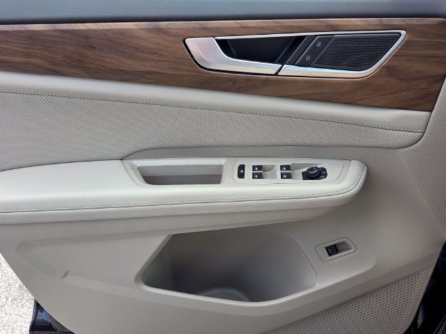 New 2026 Volkswagen Atlas SE FWD image 26