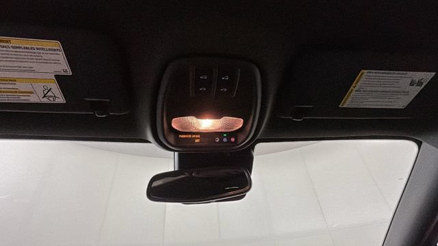 Used 2024 Buick Envista Avenir FWD image 25