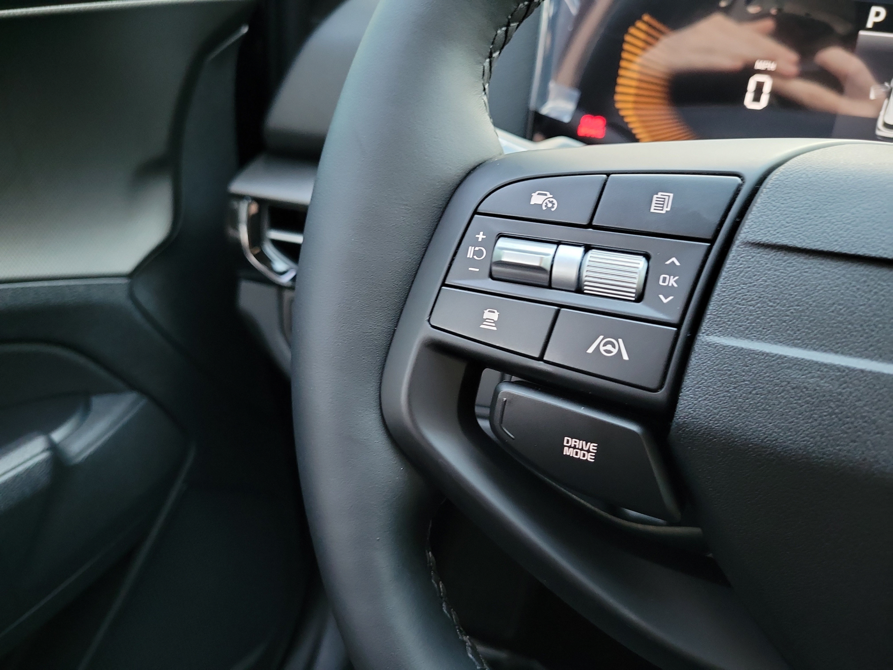 New 2027 Kia Sportage LX FWD image 27