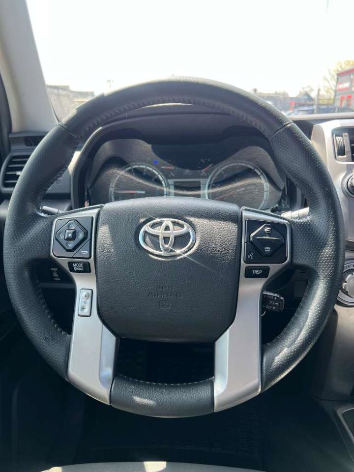 Used 2016 Toyota 4Runner SR5 Premium AWD/4WD image 16