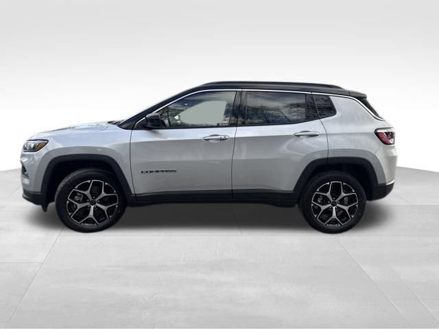 New 2026 Jeep Compass Limited AWD/4WD image 4
