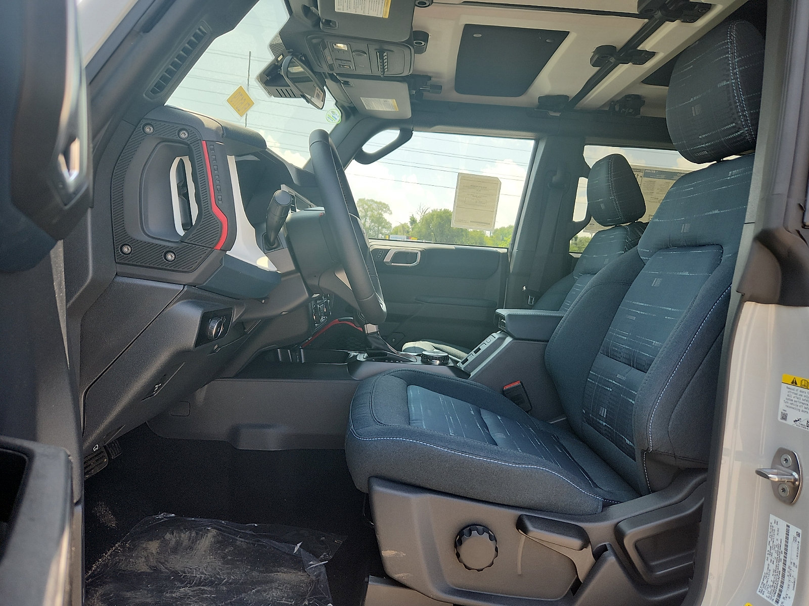 New 2026 Ford Bronco Heritage Edition AWD/4WD image 8