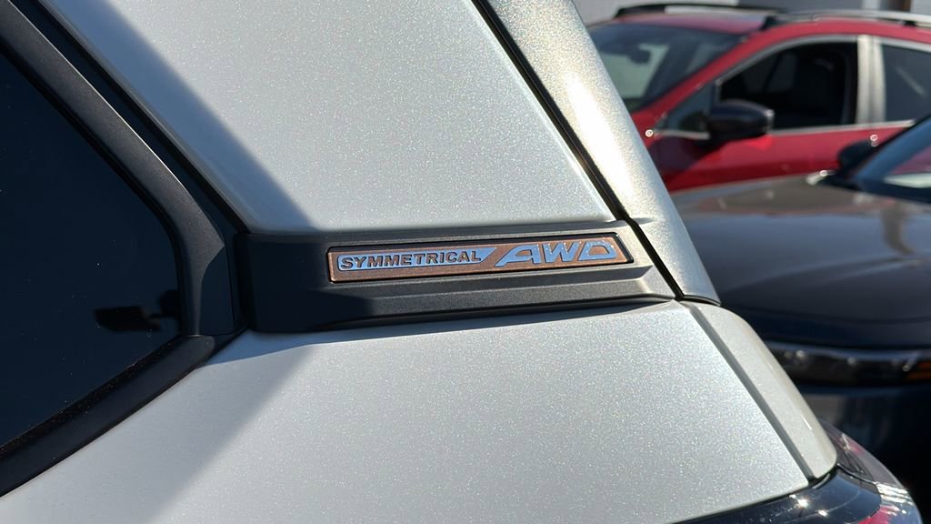 Used 2025 Subaru Forester Sport image 11