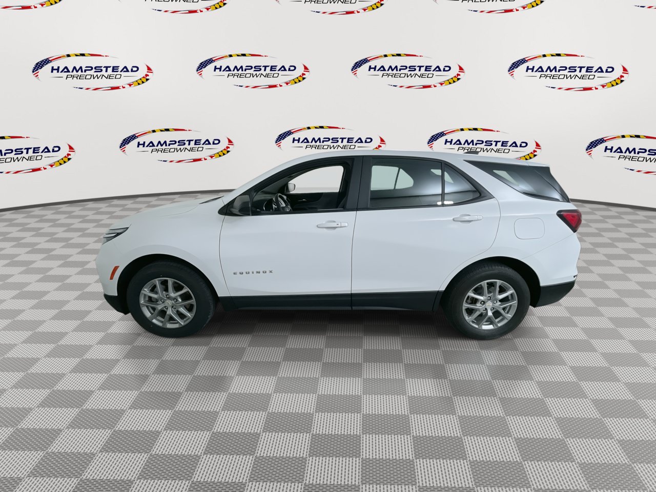 Used 2022 Chevrolet Equinox LS AWD/4WD image 5